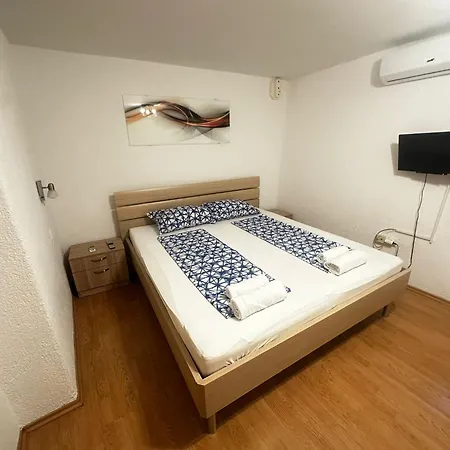 Nyaraló Traum